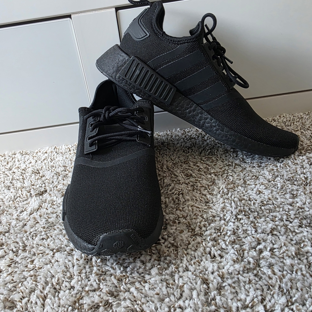 Adidas Men's Triple Black Sneakers